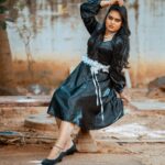 Vishnu Priya Instagram - Looks from @slashmakeupacademy MUA: @dina_chennaimakeupartist Hairstylist: @shalini_hairartist Photography: @eyemomentclickers Chennai, India