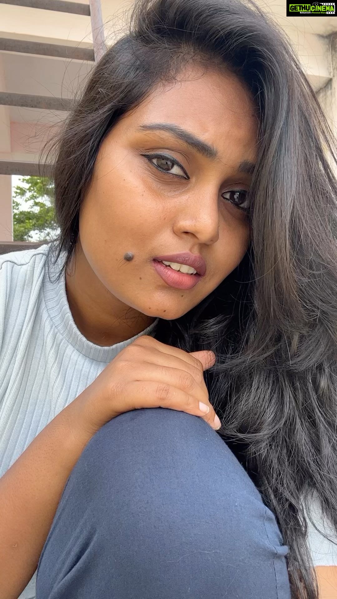 Vishnu Priya Instagram - Nuvvu nuvvu@😍…… Tirupati - Smart City