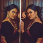 Vishnu Priya Instagram – 📸 Captivating Moments with @ivishnupriyagandhi and Makeup by @ajay_artistry! ✨✨

🌟 There’s nothing more empowering than embracing your true beauty! 💄✨ Today’s #PhotoShootGoals were achieved thanks to the incredible talents of @ivishnupriyagandhi and the artistry of @ajay_artistry. A special shoutout to the team behind the lens, capturing these mesmerizing shots! 📷🔥

💫 From striking poses to flawless makeup, this photo shoot was a true masterpiece. @ivishnupriyagandhi elegance and confidence combined with @ajay_artistry skillful touch created an unforgettable visual experience! 🌸💋

🌟 Join us on this fashion and beauty journey as we explore the latest trends and showcase the artistry of @ivishnupriyagandhi and @ajay_artistry. Get ready for jaw-dropping transformations and a celebration of individuality! 🎉💫

✨ Tap the ♥ button, follow along, and share the love for this incredible collaboration! Don’t forget to check out @ivishnupriyagandhi and @ajay_artistry for more #InspiringBeauty content. 💖🔥

🔖 Tag your fashion-forward friends who need a dose of inspiration and let us know your favorite shot in the comments below! 🗨✨

#CaptivatingMoments #ivishnupriyagandhi #ajay_artistry #PhotoShootGoals #BehindTheLens #FlawlessMakeup #FashionAndBeauty #EmbraceYourBeauty #UnforgettableExperience #JawDroppingTransformations #Individuality #InspiringBeauty #FashionInspiration #ShareTheLove ❤✨ Chennai, India
