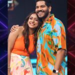 Vithika Sheru Instagram - Happy friendship day to all the besties out there ❤️ blessed to have a friend like you thanks for always being there @mr.noelsean ❤️ Thankyou @starmaa for making us the part of the special episode of adivaram starmaa parivar M&H : @nicenailsbabyhyderabad ❤️ Don’t miss to watch us today at 12pm 🕛🥳