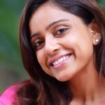 Vithika Sheru Instagram - @thetribeconcepts has recently launched their Godavari Rose Mist and I cannot wait for you guys to try it out. I’ve been using its sample since the last 3 months and I absolutely love it. It hydrates and calms your skin and is an instant pick-me-up. I use the mist right after cleansing with the Face Brightening Daily Cleanser and follow it up with my all-time favourite 24k Kumkumadi Thailam and I’m good to go! Definitely try out the mist. You guys will love it too. The Tribe Concepts is currently running 30% off sitewide. Do not miss out on the offer! #TheTribeConcepts #AyurvedicSkincare #NaturalAlternatives #DesiGodavariRoses