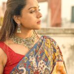 Vithika Sheru Instagram - Vinayaka Chavithi Subhakankshalu 🙏🏽 Saree - @aanya_creations9 Jewellery - @alluringaccessories.a2