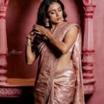 Vithika Sheru Instagram – So In Love This Saree 💕 
@teamartviewworks 
@house_of_aakriti 
@passionate_studios