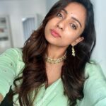 Vithika Sheru Instagram – Langa Voni ❤️ 

Outfit – @jahnavireddylabel 
Jewellery – @alluringaccessories.a2 
Bangles – @pretty.jewelbox