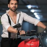 Vivek Dahiya Instagram - Who’s a bike chase sequence enthusiast like me?
