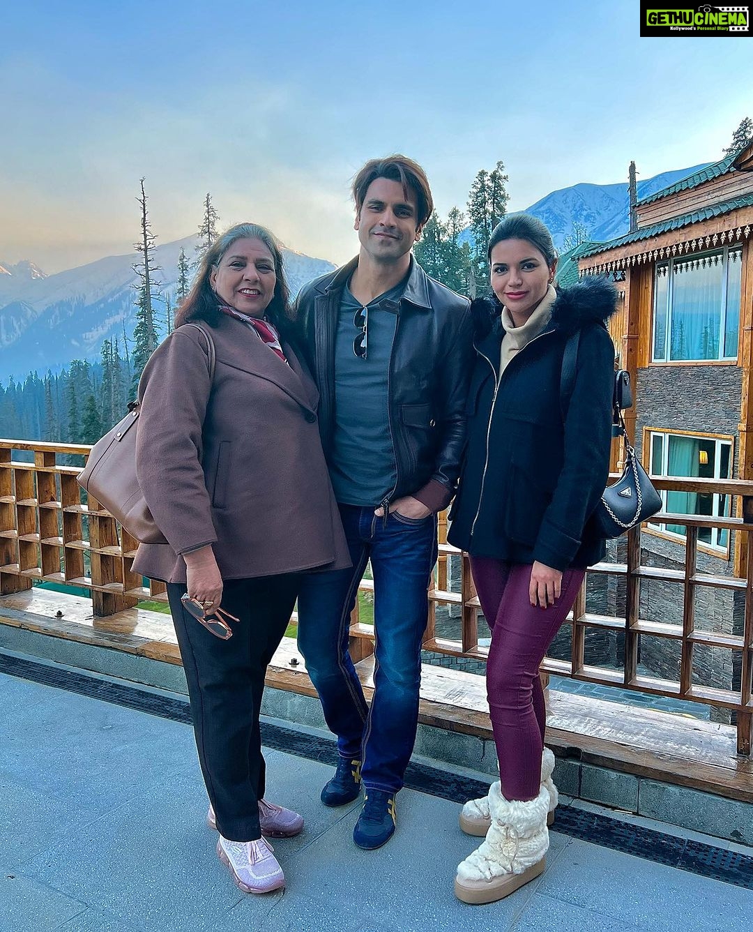 Vivek Dahiya Instagram - Will be forever looking out and rooting for you. Duur huyi toh kya hua, duur nahi hai. Ek hi toh hai @riyadahiya_ Happy Rakhi 👫