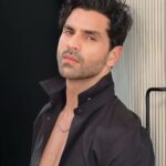 Vivek Dahiya Instagram - Let’s rough it out a bit.. Shot on iPhone by the person who captures me best @divyankatripathidahiya ❤️