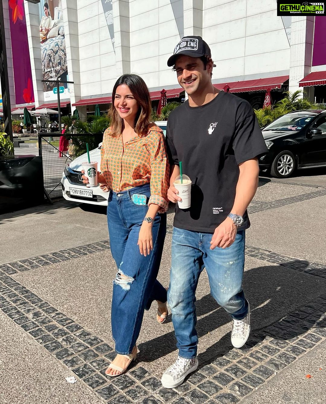 Vivek Dahiya Instagram - Will be forever looking out and rooting for you. Duur huyi toh kya hua, duur nahi hai. Ek hi toh hai @riyadahiya_ Happy Rakhi 👫