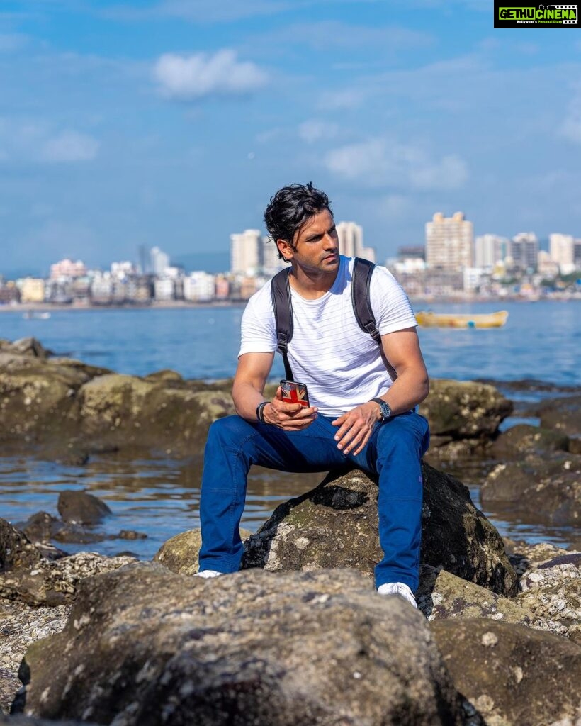 Vivek Dahiya Instagram - Wandering, wondering and collecting memories.