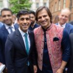 Vivek Oberoi Instagram – Thank you Prime Minister @rishisunakmp for the warm welcome at @10downingstreet . Your family & the entire team at 10 downing were very gracious hosts. 

Your passion & commitment to stronger india-uk 🇮🇳🇬🇧relations was heartening to see, especially when you said that we are all “living bridges” between two great nations, inspired me deeply. 

I noticed every time you mentioned @narendramodi you said “Prime Minister Modi ji” , it was so touching to see that little gesture of respect that resonates deeply with our indian culture & sanskars. I’m sure every indian & all people of indian origin feel a deep sense of pride for what you have achieved & we are rooting for you to achieve great things in partnership with our nation. 

A special thank you to akshatamurty_official and Sudha Murtyji , she is truly a #superstar. 

#uk #india #ukindia No10 Downing Street