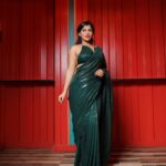 Yaashika Aanand Instagram - 😍😍 1,2,3,4 or 5 ? . Team: @senthilkumaravs @sat_narain @the.portrait.culture @shotsbyuv @srivathsan_vijayaraghavan @jagadhish_raghuraman @blackshadowsfotography Outfit: @f2f_designerboutique @walking_street__official @hafsaaddotcom Makeup and hair: @roopa_ravi_mua @hairtales.by.punithavathy Location: @btl.livemusicbar Edit: BTL - Live Music Bar