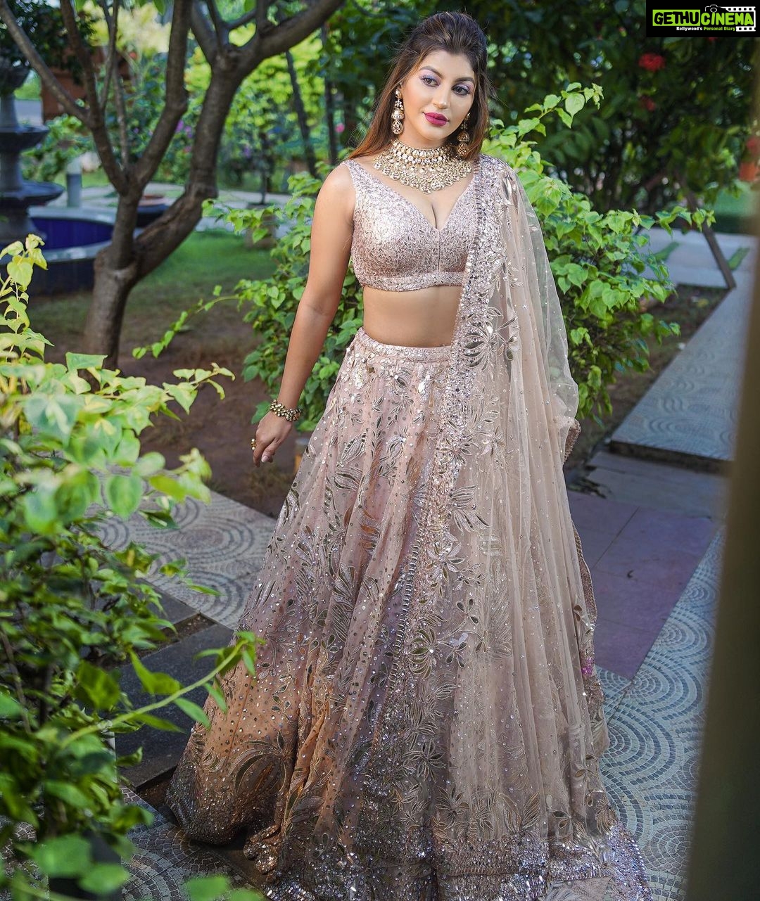 Yaashika Aanand Instagram - Some desi Indian vibes ⨠~1,2 or 3 ?š . š @eva_hairandmakeup šø @chosenchapters š @meshira.in š @new_ideas_fashions . . . . . . . . #yashika #lahenga #Indian #kollywood #instafashion #explorepage #swipeleft #viral #southactress