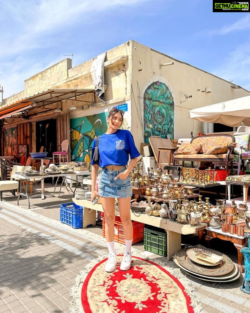 Yogita Bihani Instagram - Life is short, take that trip 🛴💙 #Travel #Israel #telaviv #fleamarket #goodfoodgoodmood Tel Aviv Flea Market