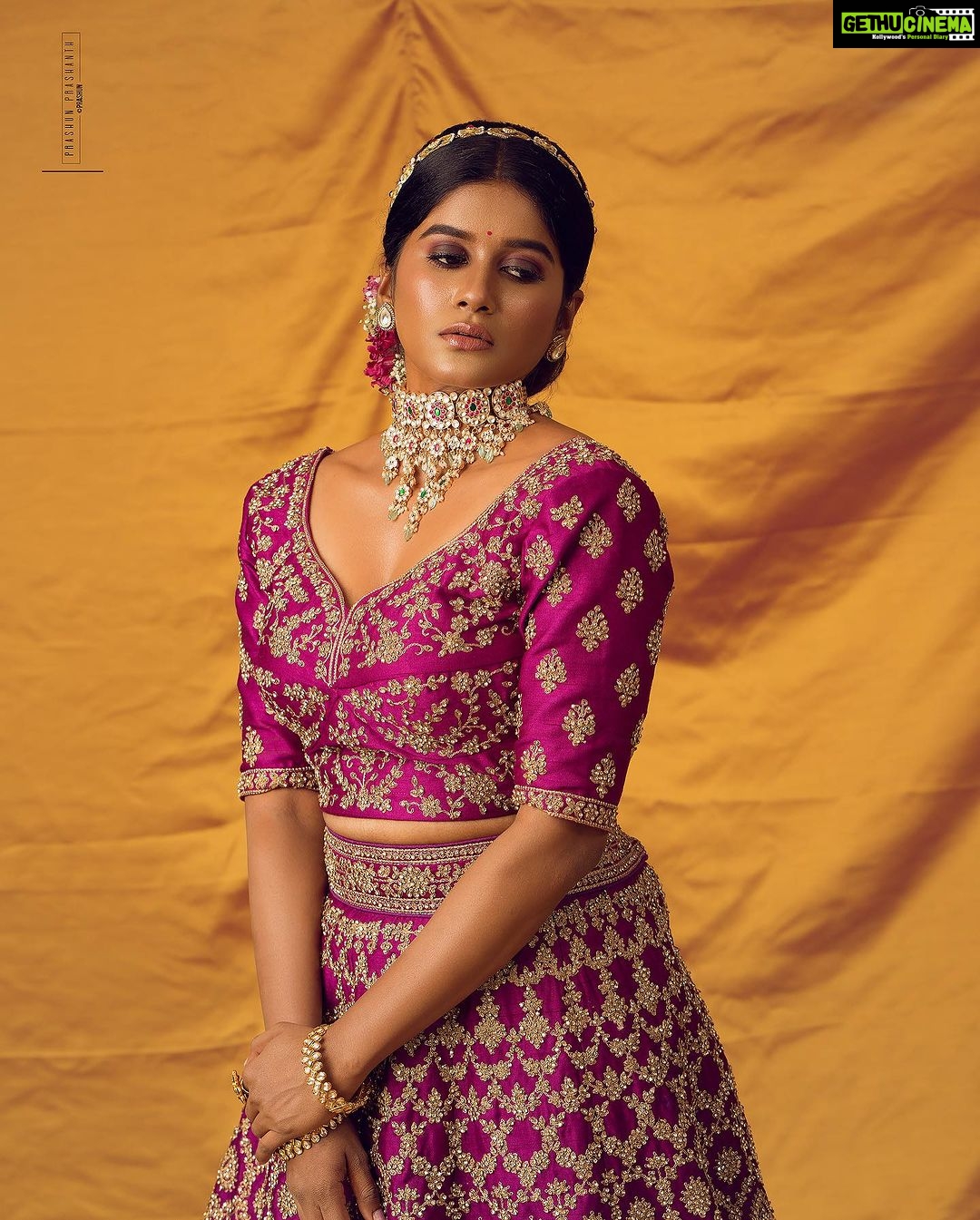 Aadhirai Soundarajan Instagram - @aadhirai_soundararajan , Shot for @jiyamakeupartistry ✨ .. .. Shot by @prachuprashanth @prachuprashanth_team ✨ .. .. Styled by @indu_ig ✨ .. .. Outfits @knotweddinghouse ✨ .. .. Makeup & Hair @jiyamakeupartistry ✨ .. .. Jewellery @fineshinejewels ✨ .. .. #chennaifashion #chennaimodel #she #tribal #experimentalfashion #pastels #tones #gameoftones #prashunprashanthsridhar #raw #prashunprashanth #chennaifashionphotographer #chennaifashionphotography #chennaicommercialphotographer