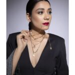 Aanchal Munjal Instagram - 🖤🖤🖤 Magazine - @thedoormagazine Featuring - @anchalsinghofficial Photographer & Creative Director - @dhruv_vohraphotography Editor at Large & Fashion Director @jennet_david_william Makeup - @makeupandhairbysabahat Hair - @bhavikasanghvi_makeup Art Director - @aditisubramaniam Stylist - @styledbyabhilasha @stilusbyswati Assistant Photographer - @b.runphotography Artist Management - @exceedentertainment Location - @blackframesstudios Outfit - @sila_atelier Jewellery @blingthingstore Footwears - @hypeshoes.in #thedoormagazine #anchalsingh #stylediaries #fashion #blackisbeautiful India Mumbai