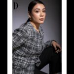 Aanchal Munjal Instagram - Its time to dust off that old prom dress & get your boss lady vibes activated 🌙 Magazine - @thedoormagazine Featuring - @anchalsinghofficial Photographer & Creative Director - @dhruv_vohraphotography Editor at Large & Fashion Director @jennet_david_william Makeup - @makeupandhairbysabahat Hair - @bhavikasanghvi_makeup Art Director - @aditisubramaniam Stylist - @styledbyabhilasha @stilusbyswati Assistant Photographer - @b.runphotography Artist Management - @exceedentertainment Location - @blackframesstudios Outfit - @shop.dlanxa Earings & Rings @blingthingstore Neckpiece @sasyaka.in Footwear @hypeshoes.in #thedoormagazine #anchalsingh #bosslady #fashion #photoshoot #powerdressing #woman Mumbai, Maharashtra