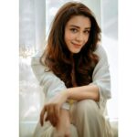 Aanchal Munjal Instagram - no one is you & that's your super-power #quotestoliveby 🤍✨️ . . . #Photoshoot #AnchalSingh #behappy #bepositive #liveeveryday #beyou