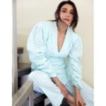 Aanchal Munjal Instagram - 🍉🍹 #happyfriday Glam by @makeup_by_shradha Hair by @daksh_hairguru 🌟 @makeupnhairbyankita Styled by @renukadiyan9 Wearing @trisaradesign Oh-so beautiful Jewellery by @sataara19 (www.sataara.com) Picture by @palashvphoto #photoshoot #picoftheday