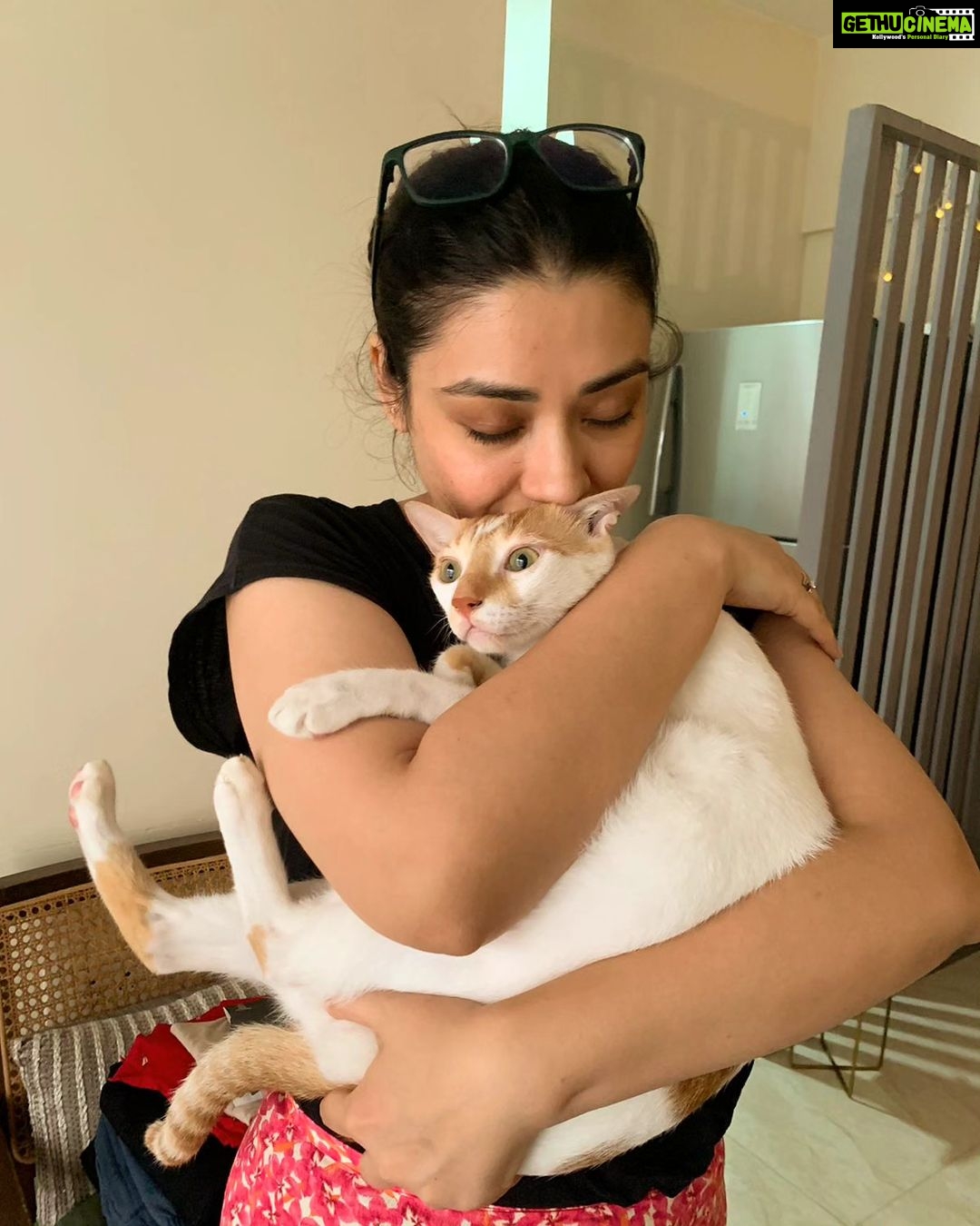 Aanchal Munjal Instagram - Love language 🌻 Mumbai, Maharashtra
