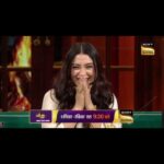 Aanchal Munjal Instagram - 'The Kapil Sharma Show' Super-excited for this!!! #Repost @sonytvofficial with @let.repost • • • • • • Iss weekend raat 9:30 baje, #SonyEntertainmentTelevision par #TheKapilSharmaShow mein, comedy ke punches lagenge non stop, kyunki aa rahein hain kalakaar Over-The-Top - OTT! 👊 🔝 @kapilsharma @sumonachakravarti @kikusharda @tridhac @anchalsinghofficial @rajeshtailang @amit.sial @sumeetvyas @castingchhabra #TKSS