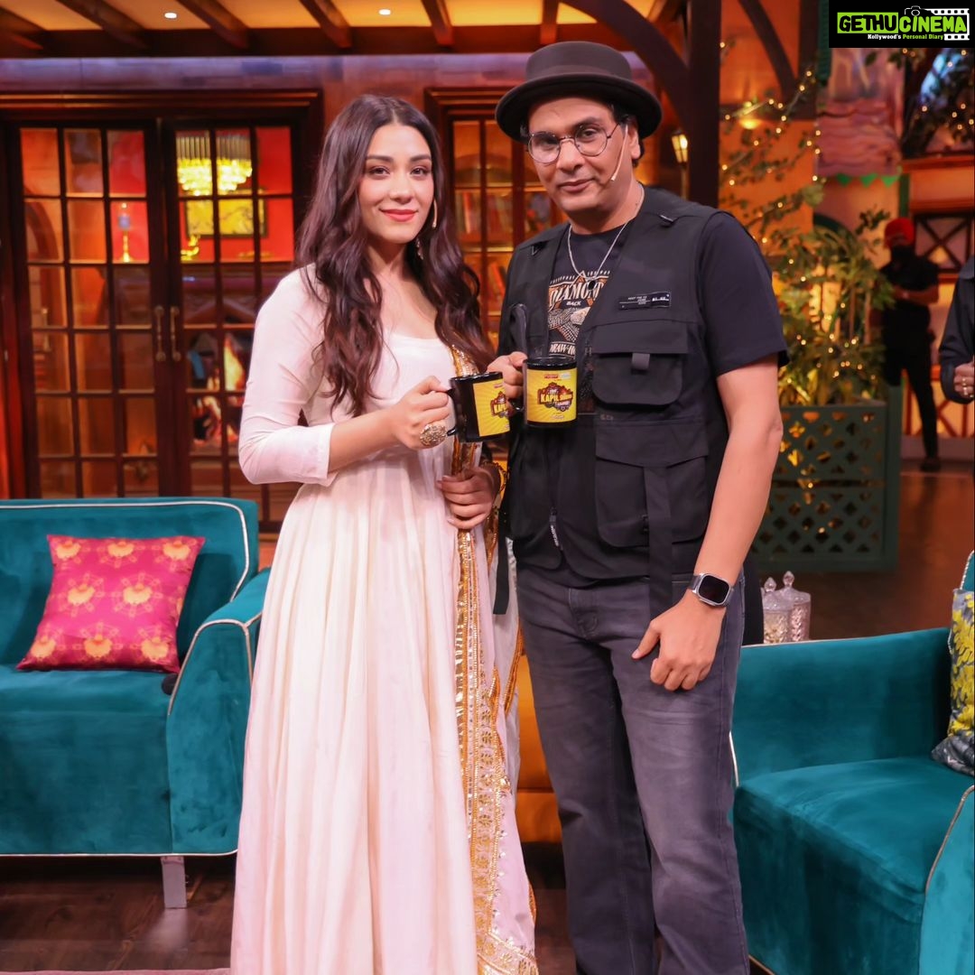 Aanchal Munjal Instagram - I had a blast shooting for the 'The Kapil Sharma Show' & my excitement was so apparent if you all saw the show. Laughter is the best therapy & @kapilsharma @anukalpgoswami along with @archanapuransingh mam @kikusharda @sumonachakravarti @vikalp_mehta #ManjuBrijnandanSharma & the whole team are doing a Divine job, spreading happiness like no one else. So grateful for this experience ❤️🫶🧿 @sonytvofficial @sonylivindia