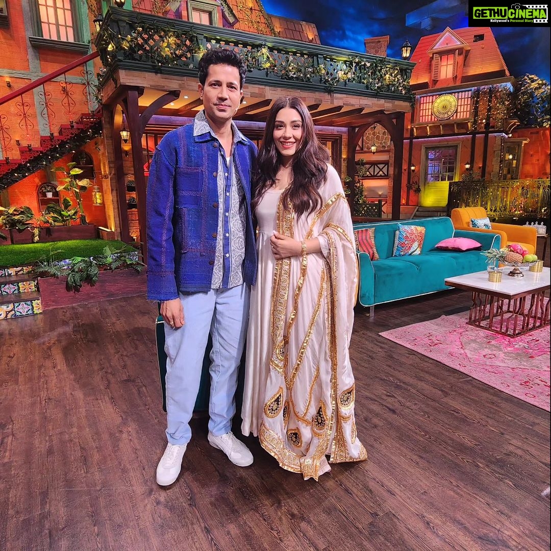 Aanchal Munjal Instagram - I had a blast shooting for the 'The Kapil Sharma Show' & my excitement was so apparent if you all saw the show. Laughter is the best therapy & @kapilsharma @anukalpgoswami along with @archanapuransingh mam @kikusharda @sumonachakravarti @vikalp_mehta #ManjuBrijnandanSharma & the whole team are doing a Divine job, spreading happiness like no one else. So grateful for this experience ❤️🫶🧿 @sonytvofficial @sonylivindia