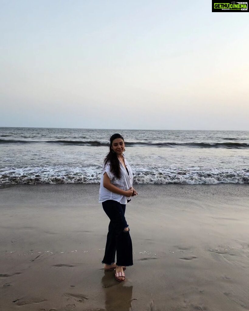 Aanchal Munjal Instagram - Sea's the day 💕 #goodvibes