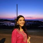 Aanchal Munjal Instagram – For the love of sunsets 💕 Mumbai, Maharashtra