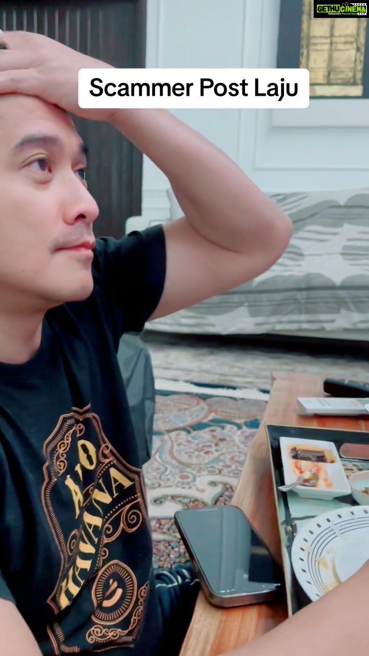 Aaron Aziz Instagram - Hati hati ye semua. Semoga Scammer semua dapat balasan di akhirat kerana aniaya ramai orang. Korang memang BA alif be ye. @officialaksomalaysia #Aksohavana #Thevapedon #scammerbabi #maafmemanggeram