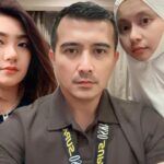 Aaron Aziz Instagram - Kak Mercedes masuk frame la pulak… kacau betul lah… @diyanahalik @officialaksomalaysia @vapeempiremalaysia #Abgkantoi #Abgjanjisetia #nicumamimpi #Abgtakbatalwuduk #thevapedon