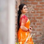 Aashika Padukone Instagram - Lost in the beauty of nature, with a touch of her own.🌿🌷 Photography: @happy_portraits_photography Makeover: @praneetha_beautymakeover