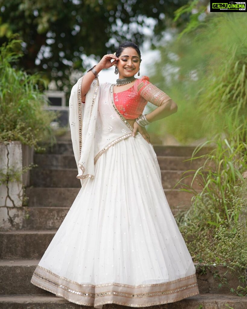 Aashika Padukone Instagram - Navaratri Vibes 🎉 Stylist: @priyareddy_baddigam Outfit: @maramsclothing_official Jewellery: @aditi_collection Makeover: @praneetha_beautymakeover Photography: @happy_portraits_photography