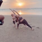Aashka Goradia Instagram - Beach - major missing. Practice here - major missing. Moving along with @ibrentgoble - major missing. . . . . . . . . . . #pregnancy #pregnancyyoga #prenatalyoga #momtobe #parentstobe #dadtobe #yogaforlife #peaceofblueyoga @peaceofblueyoga