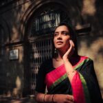 Aasiya Kazi Instagram - One day at A time 🕰️ Clicked by @jaysingal_ Make up @thombrekapil Thank you for the beautiful saree @toral_rasputra ❤️❤️