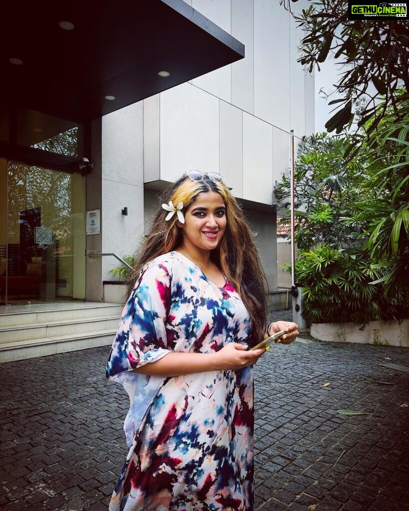 Abhirami Suresh Instagram - A special note to @hgitrivandrum 🫶🏻 My stay at Hilton Garden Hotel Tvm was nothing short of exceptional. The Hilton group never fails to impress, and this experience was no different. I would like to extend my heartfelt gratitude to Hilton Garden Inn Tvm for providing me with a wonderful stay that truly served as a much-needed breather for me. From the moment I arrived, the staffs were attentive and went above and beyond to ensure my comfort. The accommodations were top-notch, and the buffet spread exceeded all expectations. Every meal was a delightful experience. I am already looking forward to my next visit, as I know that Hilton Garden Hotel Tvm will continue to provide an outstanding experience. Thank you once again for making my stay memorable… And lemme make a special mention to my designer girl, @arati_podi 🤍 it was one of the finest and comforting kaftans 🫶🏻🫰🏻 looking forward to exploring more in this series with you lovei. Muah. 😘 Hilton Garden Inn Trivandrum