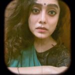Abhirami Venkatachalam Instagram - Tried something again it’s a flop 😄😋 I can never do a reel I guess 🤣 #kandukondenkandukonden #dialogue #life #fun #happy #positivevibes #love #hugs #abhiramivenkatachalam #kannamma #ab #instagram #instagood #instareels #instalike #instalove #chennai #home