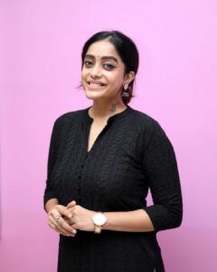 Abhirami Venkatachalam Instagram - Ponniyin Selvan fdfs pictures 🤍 thank you @evidencemaker for the click 🙏🏼🙏🏼🙏🏼 #ponniyinselvan #fdfs #black #colour #smile #love #life #positivevibes #posing #camera #abhiramivenkatachalam #kannamma #ab #instagram #instapost #instalife #instalike #instagood #chennai