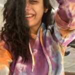 Abhirami Venkatachalam Instagram – @thetrippyclothing thank you so much for the hoodies and t-Shirts… it was super comfortable… everyone in biggies house also loved it 🤍 #casualoutfit #casual #love #colours #splash #vibe #positivevibes #humble #true #kindness #abhiramivenkatachalam #ammu #kannamma #hugs #kisses #instagood #instagram #instalove #insta #chennai #bbott #ultimate #abhs #ab