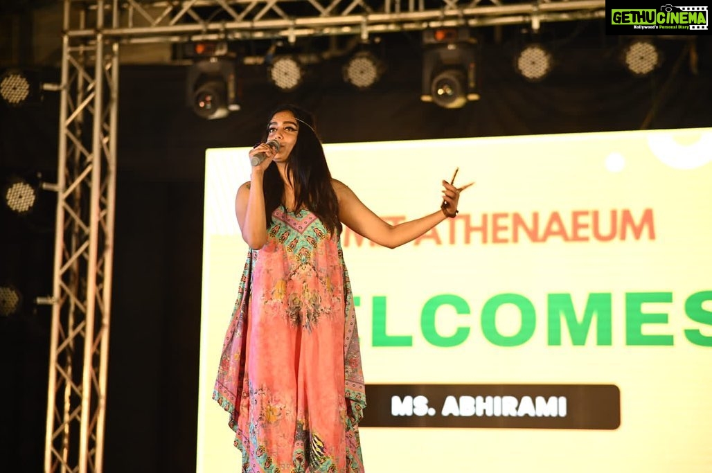 Abhirami Venkatachalam Instagram - All about yesterday 💫Had an amazing time with my fav MIT darlings 🤍 always been special being with you all ... lots of love to @madras_institute_of_technology 🤍🤍🤍 #event #love #life #hugs #vibes #smile #positive #abhiramivenkatachalam #ammu #kannamma #instagram #instagood #instalife #insta #chennai #tamilcinema #thalapathyfan #thalapathy