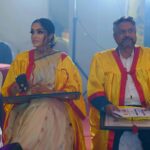 Abhirami Venkatachalam Instagram – Finally a perfect  post with amma and my honorary doctorate in Bharatanatyam 💛 thanks a ton to @j_o_h_n_a_m_a_l_a_n , just the word thanks doesn’t equal to your support and the recognition that you gave and got me sir , my heartfelt gratitude to you brother from another mother 🙏🏼 and thanks a ton to @indian_media_works for everything… #saree #best #day #memories #with #amma #doctorate #dance #love #life #happy #vibes #positivevibes #abhiramivenkatachalam #ammu #yourstruly #kannamma #insta #instagram #instagood #instalife #instalike #chennai #tamilcinema
