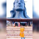 Abhirami Venkatachalam Instagram – My peaceful space in this universe 🧡 with my man #coimbatore #peace #spirituality #touch #heart #bestday #emotional #bond #my #man #life #answers #forever #yours #yourstruly #ammu #abhiramivenkatachalam #isha  #ishayoga #ishayogacenter