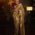 Abhirami Venkatachalam Instagram - Jewellery: @rajatamaya Photography : @parvathamsuhasphotography Makeup : @salomirdiamond Blouse : @sruthikannath22 Studio : @uvi_photostudio