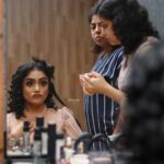 Abhirami Venkatachalam Instagram – Behind the scenes 😘. I love love love the team ♥️ thanks to my darlingsssssssss who made the day best ….. you people mean a world to me mmmmwah 💋💋💋💋 Outfit- @nirali_design_house  Makeup- @pavihairandmakeup  Hair- @margaret.kumar.3  Photography- @vino_francis_roy  #bts #fun #love #life #crazy #me #friends #for #ever #best #look #love #self #positive #day #vibe #shoot #vijaytelevision #show #murattusingles #abhirami #abhiramivenkatachalam
