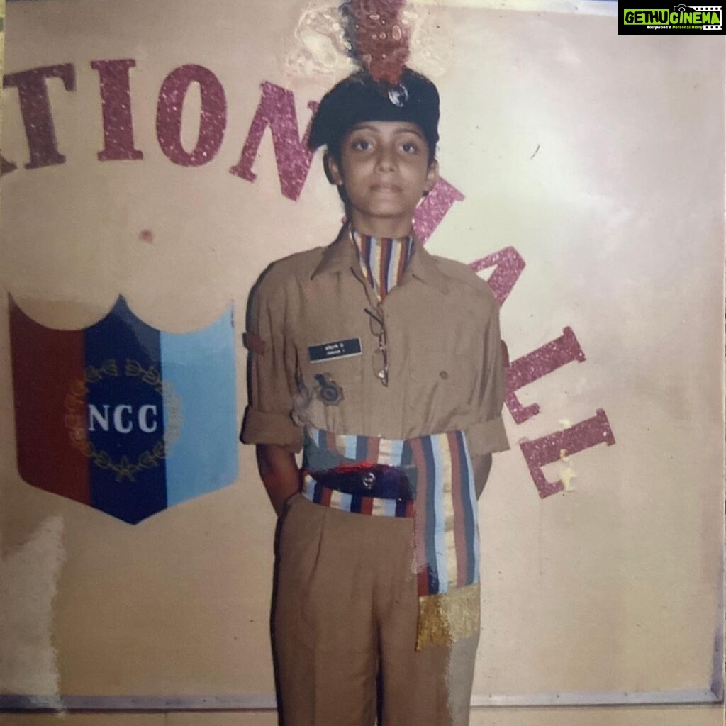 Abhirami Venkatachalam Instagram - The best school days memories ever in my life ...Republic Day parade memories (year2003).. only jw from Madras.....🇮🇳 ♥️
