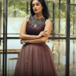 Abhirami Venkatachalam Instagram - You never know how strong you are until being strong is the only choice you have... Makeup- @artistrybyolivia Hair- @jayashree_hairstylist Jewellery- @bcos_its_silver Photography- @prachuprashanth