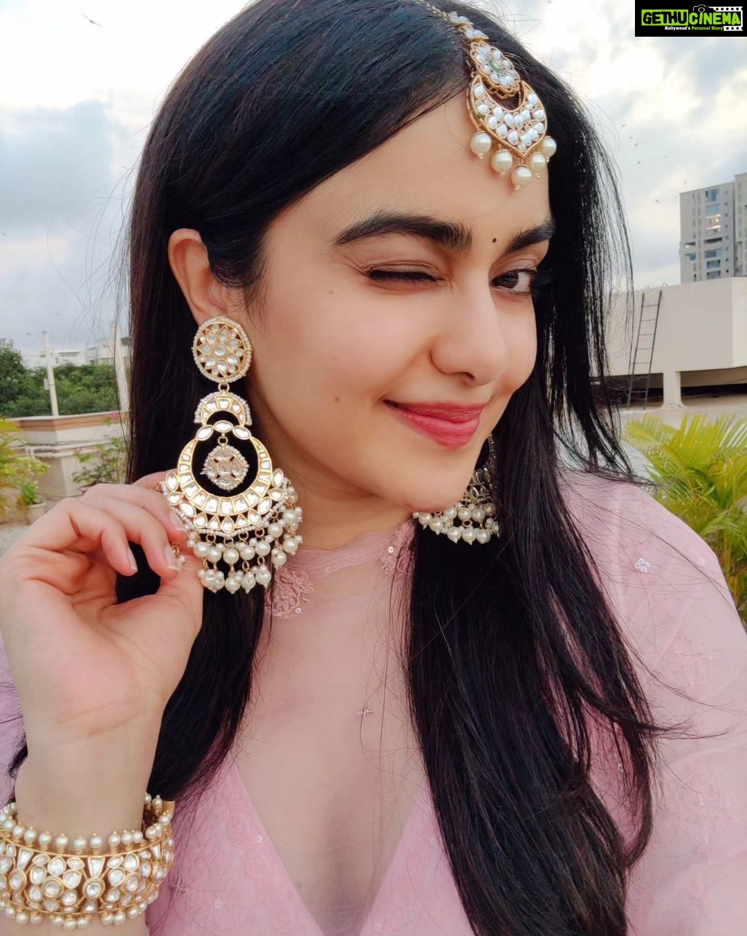 Adah Sharma Instagram - Would you rather be forced to listen to one song for the rest of your life or watch the one same movie forever? π¦π¦π¦π¦π¦π¦ . . πββοΈ@snehal_uk ππ©βπ¬@juhi.ali π@almaaribypooja π@ruabns.in π@adah_ki_radha