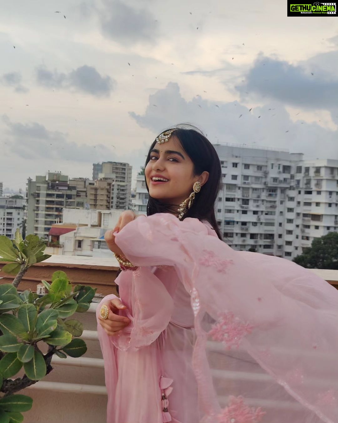 Adah Sharma Instagram - Would you rather be forced to listen to one song for the rest of your life or watch the one same movie forever? π¦π¦π¦π¦π¦π¦ . . πββοΈ@snehal_uk ππ©βπ¬@juhi.ali π@almaaribypooja π@ruabns.in π@adah_ki_radha