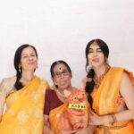 Adah Sharma Instagram - 4 generations in one picture ! #RavivaarWithRadha #RadhaSeKoiKaiseNaJale #StarKidRadhaSharma #100YearsOfAdahSharma #adahsharma #RadhaIsSoTalented #radhaissohumble