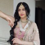 Adah Sharma Instagram - Kaanton ko murjhane ka khauf nahin. Phool to murjhha jaate hain, lekin kaante daaman thhaam lete hain😁😛😜 #MoralOfTheQuoteDontBeAFoolBeAKaanta🌸✒️ #AlsoiDidNotSayThisAnarkaliDidSoDontHoldMeResponsibleIfYouBecomeAFoolOrAKaanta Outfit- @mirpurimaheka Jewellery- @rubans.in 👗@juhi.ali 💇‍♀️@snehal_uk #100YearsOfAdahSharma #adahsharma