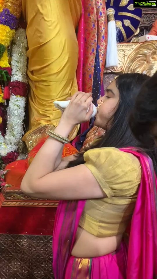 Adah Sharma Instagram - आपण सर्व आनंदी होऊ द्या हीच प्रार्थना ♥️🐚 Lalbaugcha Raja 🐘♥️🙏🐚 Lalbaugcha Raja Ganpati, Mumbai